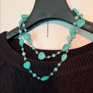 Elegant Turquoise Hearts Beaded Necklace